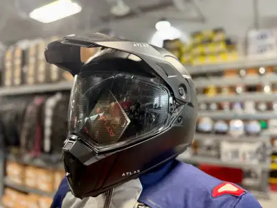 Summer solstice sales have started at 613! CKX Atlas gen1 helmets are on clearance! These are truly...