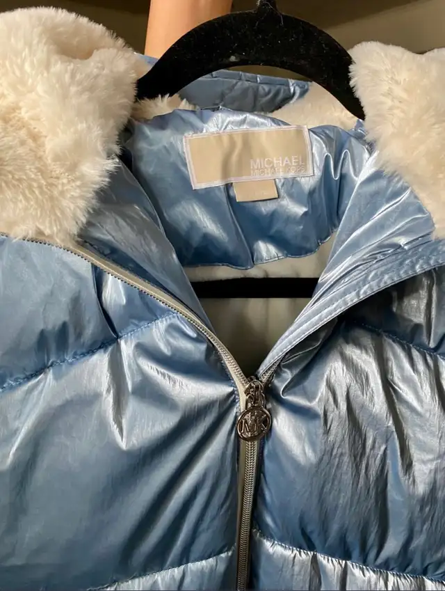 Kids Michael Kors jacket in Kids & Youth in Oshawa / Durham Region - Image 5