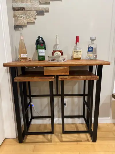  Bar Table Set ***Excellent Condition***, View more