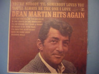 4 - DEAN MARTIN vinyl Record 33 1/3 R.P.M. Albums