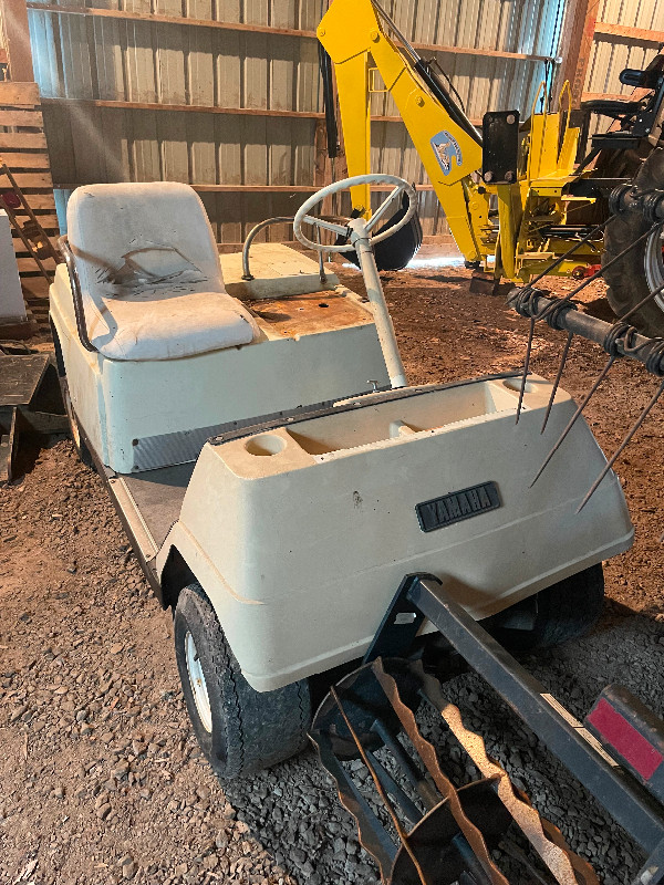 2 Yamaha Golf Carts in Other in Leamington