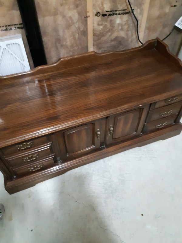 Cedar Hope Chest in Other in Kingston - Image 3