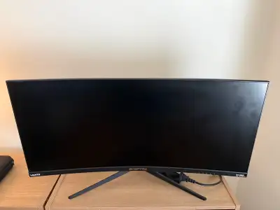 Sceptre 28” HD Monitor Built in Speakers, View more