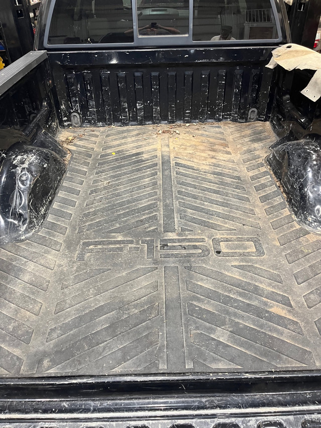 04-08 F150 Rubber Bed Mat 6.5’ in Other Parts & Accessories in Saskatoon