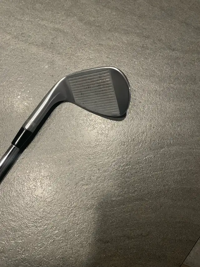 Titleist Vokey SM9 RH Tour Chrome D-Grind 56* in Golf in Kitchener / Waterloo - Image 6