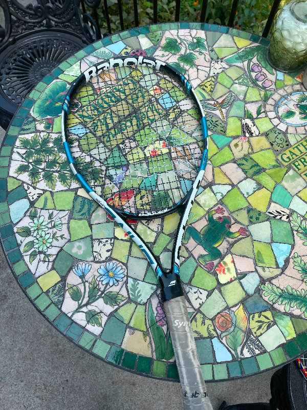 Used Babolat Pure Drive 25 in full graphite Junior racket. $100! dans Tennis et raquettes  à Ville de Montréal