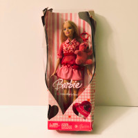 2006 Mattel I Love Valentines Day Barbie Doll Damaged Box