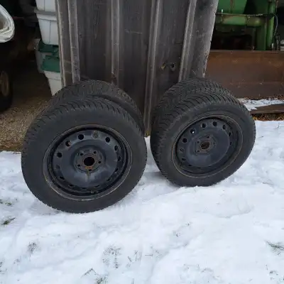 Continental 205/55R 16 Snow Tires on rims. Used 2 seasons. In great shape with lots of tread. Were o...