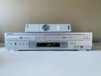 Sony SLV-D300P DVD/VCR Combo Player Recorder  with Remote