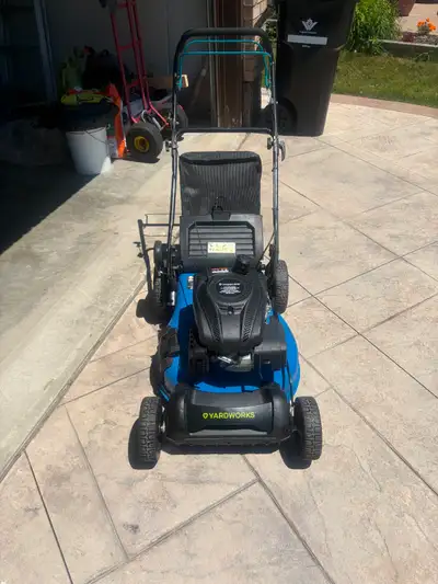 Yardworks Self Propelled Lawnmower, View more