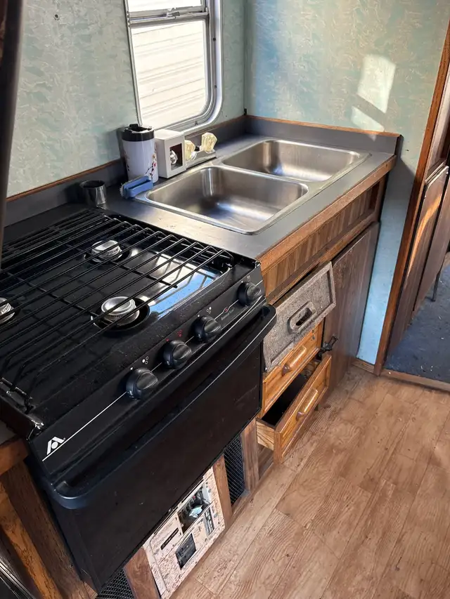 MOTORHOME FOR SALE in RVs & Motorhomes in Delta/Surrey/Langley - Image 5