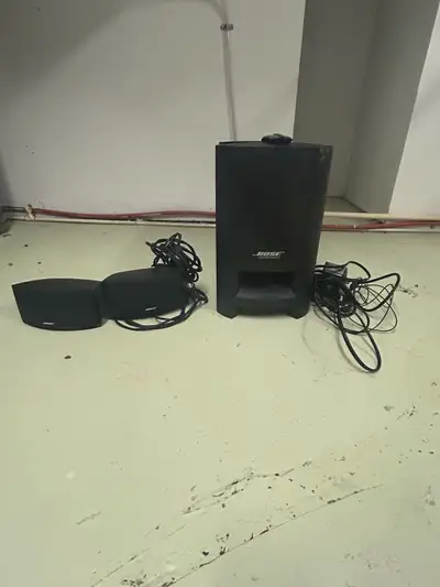 Bose CineMate Series II Digital Home Theater System complete with 2 speakers, subwoofer ,interface m...