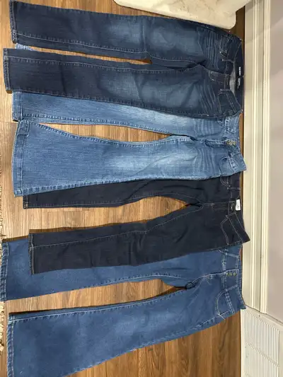 Bundle of 4 teen/ young women’s Jeans, View more