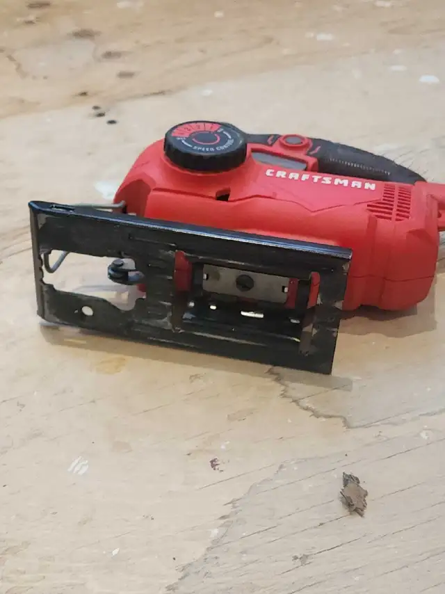 CRAFTSMAN Planer  in Power Tools in Brantford - Image 5