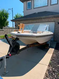 BOAT AND TRAILER FOR SALE