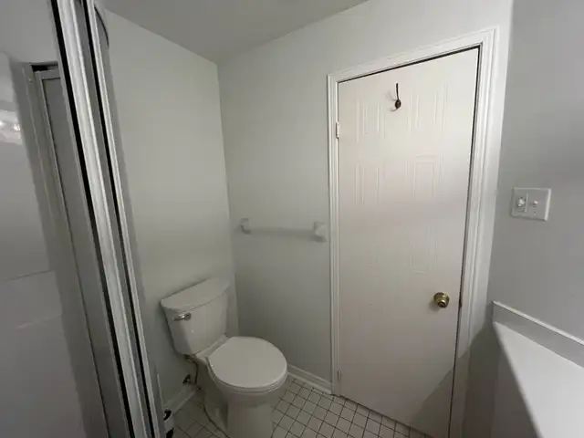 Summer Sublet – Private Spacious Basement Room in Room Rentals & Roommates in Guelph - Image 8