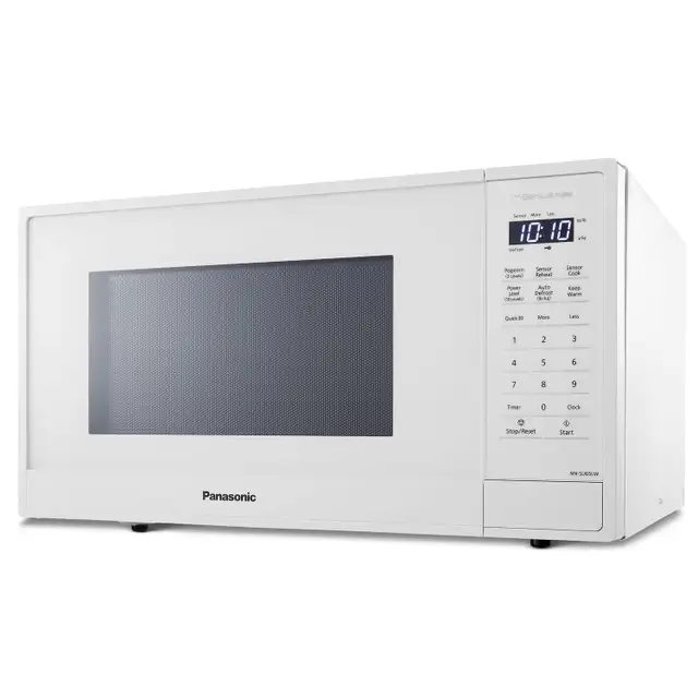 Panasonic Microwave in Microwaves & Cookers in Kitchener / Waterloo - Image 3