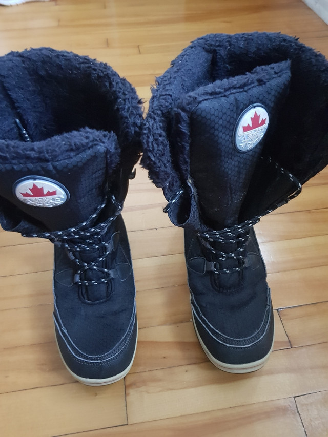 Bottes de neige / d'hiver 38 EU / 8 US dans Femmes - Chaussures  à Ville de Montréal