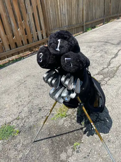 Full Men’s Golf Set RAM Clubs Includes: Driver 3 Wood 5 Wood 3-PW SW Putter Bag and head covers for...