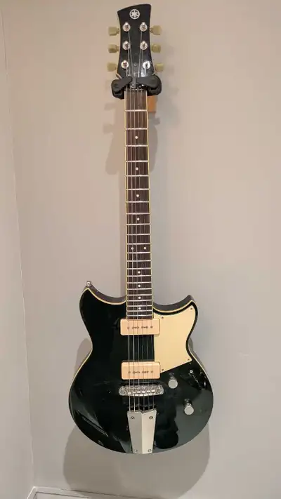 $700 Guitare Yamaha Revstar Rs502t, View more