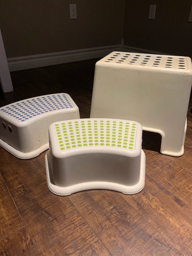 3 kids step stools  in Multi-item in Chatham-Kent