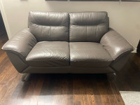 Sofa couch 