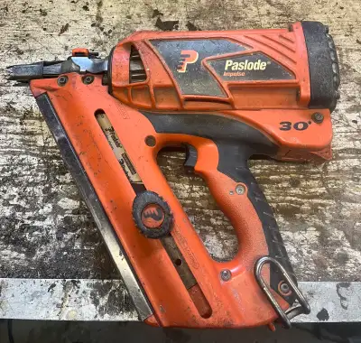 Paslode Framing Nailgun, View more