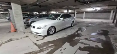 Transmission malfuction problem ( Transmission has to be replaced ) Selling my BMW 2008 528i, a soph...