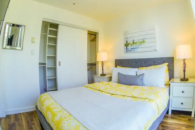 Panoramic Furnished 1BR + Office in Yaletown, All Utilities Incl in Long Term Rentals in Vancouver - Image 9