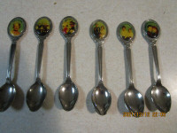 VINTAGE SOUVENIER SPOON COLLECTION