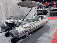 Experience the Thrill of Speed with INNOVOCEAN Mac380S Boats!