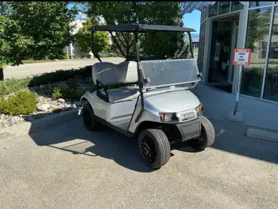 Golf Cart 2021 Gas ezgo valor, View more