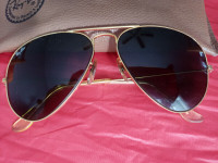 Vintage Ray-Ban Sunglasses.