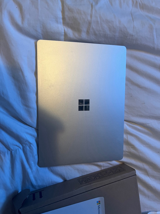 Microsoft Surface Laptop Go in Laptops in Whitehorse - Image 4