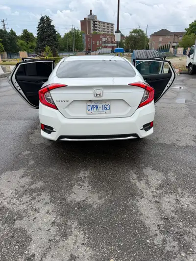 2019 Honda civic clean title clean Carfax well maintained and well taken care of it . Has back up ca...
