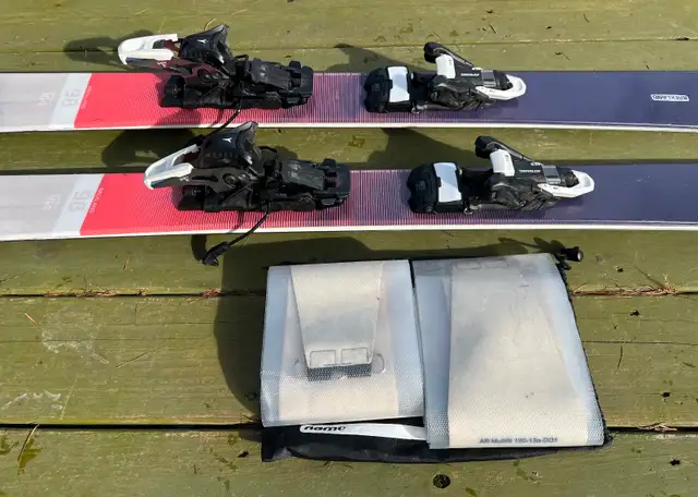 Backcountry skis Atomic Backland 98 165cm, Shift bindings, skin in Ski in Nelson - Image 3