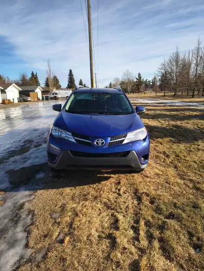 2015 rebuild status 151000km No mechanical issues. Michelin X Ice winter tires on OEM rims(1900$) Bo...