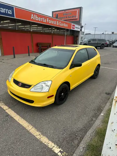 2002 Civic SiR (EP3) RSX Type S K20A2 Swapped, paired with a 5 speed manual transmission which these...