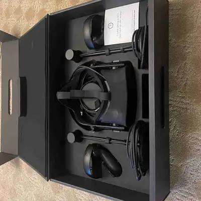 Oculus Rift S, View more