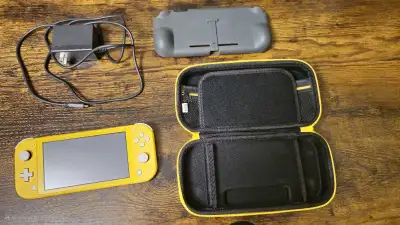 Nintendo Switch Lite, View more