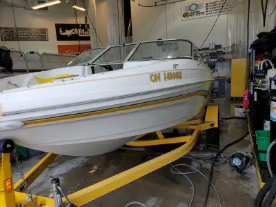 2008 Larson 180. Lenth 18.5', beam 7'9", draft 0.79 meters. •3.0 volvo penta engine. SX Drive. •low...