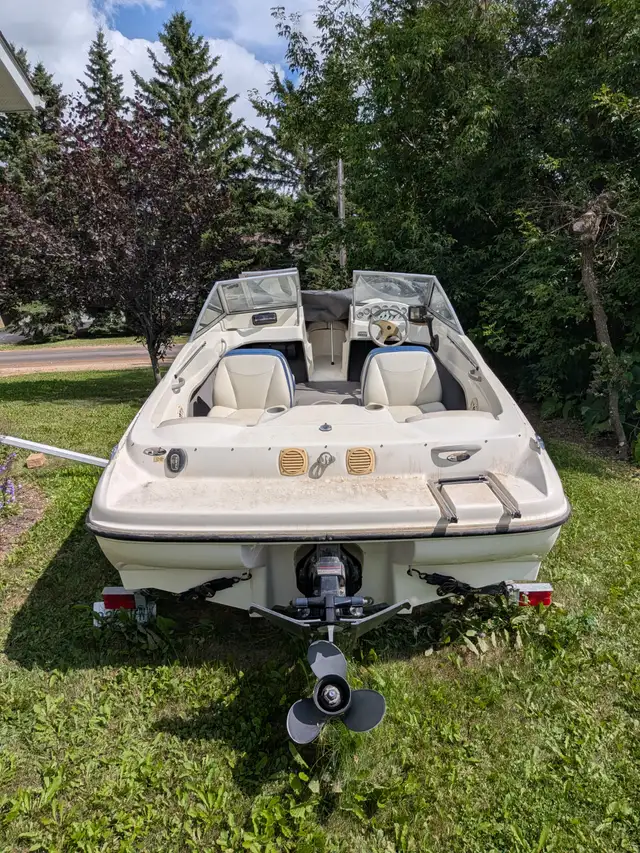 2005 Bayliner 17.5 in Powerboats & Motorboats in Prince Albert - Image 7