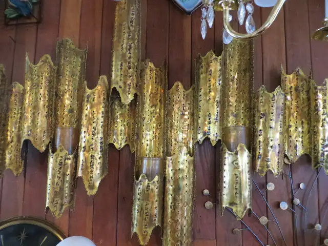 PAST and PRESENT - MID CENTURY MODERN TEAK - WALNUT FURNITURE in Arts & Collectibles in Saskatoon - Image 4