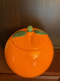 VINTAGE ORANGE SHAPED COOKIE JAR