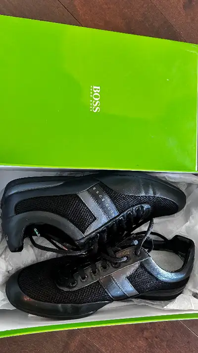 WORN 1X LIKE NEW HUGO BOSS DRESS RUNNING SHOES BLACK MEN SIZE 8, View more
