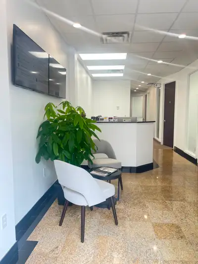 Private Furnished Executive Offices in Brampton (Prime Location) ⌨️️ ✅ Fully furnished private offic...