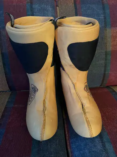 Intuition PowerWrap Plus Liner size 26-26.5, View more