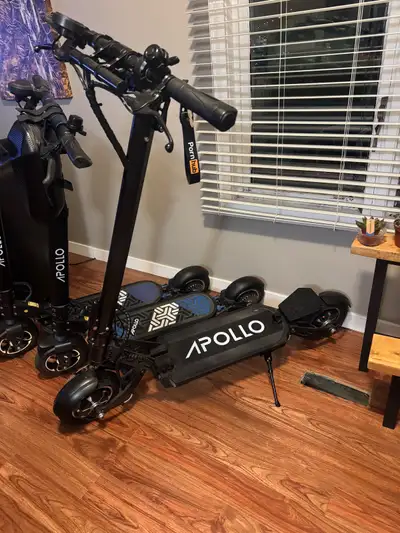 2022 Apollo Ghost (made in Canada) Specs: -60km/hr, gets there scary fast -2000w total power, dual m...