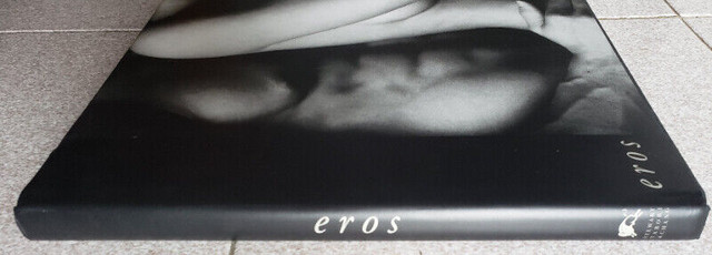 EROS - Noted Photographers and the Body - NEW - Hardcover 1996 dans Essais et biographies  à Laval/Rive Nord - Image 3