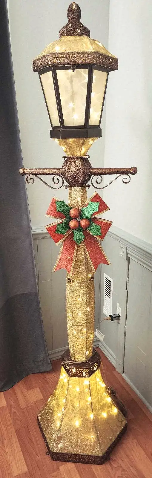 Christmas lighthouse63735875266049121